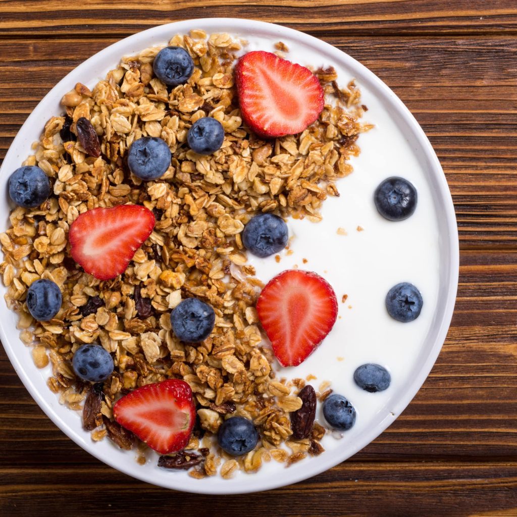 granola-iaurt-vegetal-fructe
