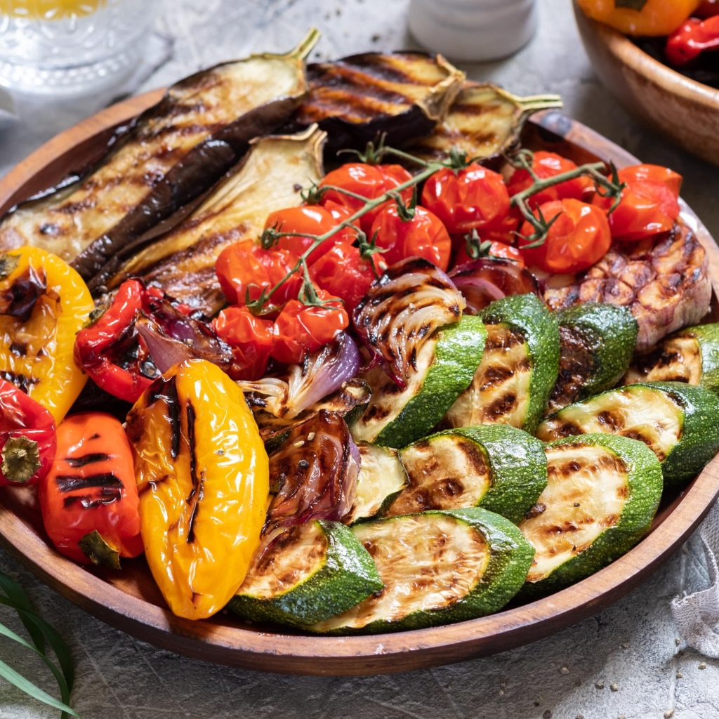 dovlecei-gratar-salata-rosii-avocado